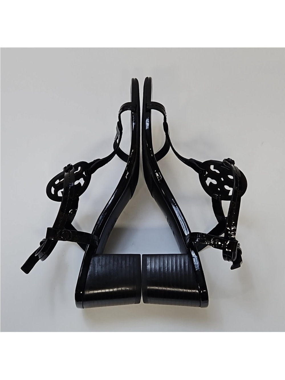 Tory Burch Miller black T-strap block heel sandals women's size 9.5 NEW - Picture 7 of 10